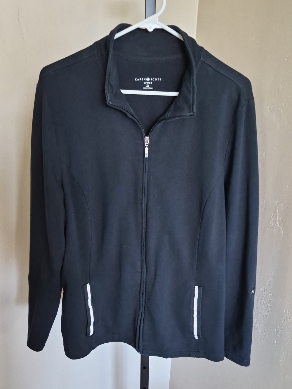 Karen Scott Sport Black Full-Zip Activewear Jacket Size XL